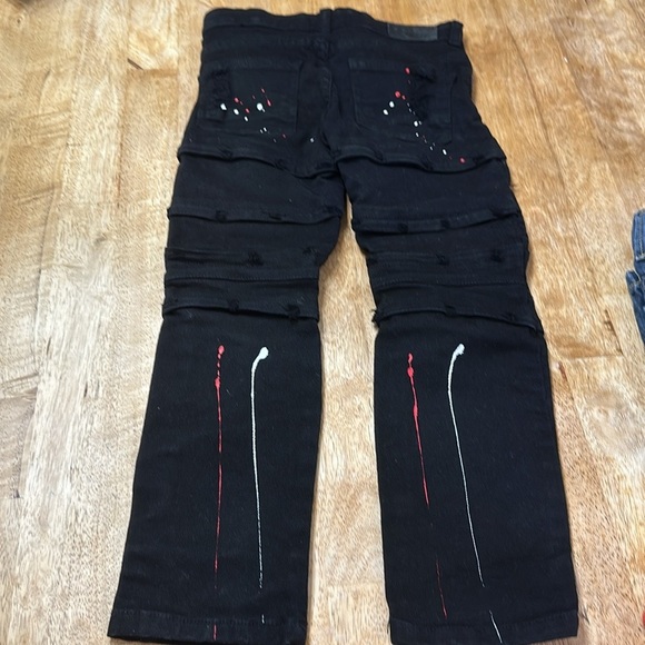 Focus Kids Jeans - Red Heartbreaker Jeans, adjustable waist, size 6 - Picture 3 of 5